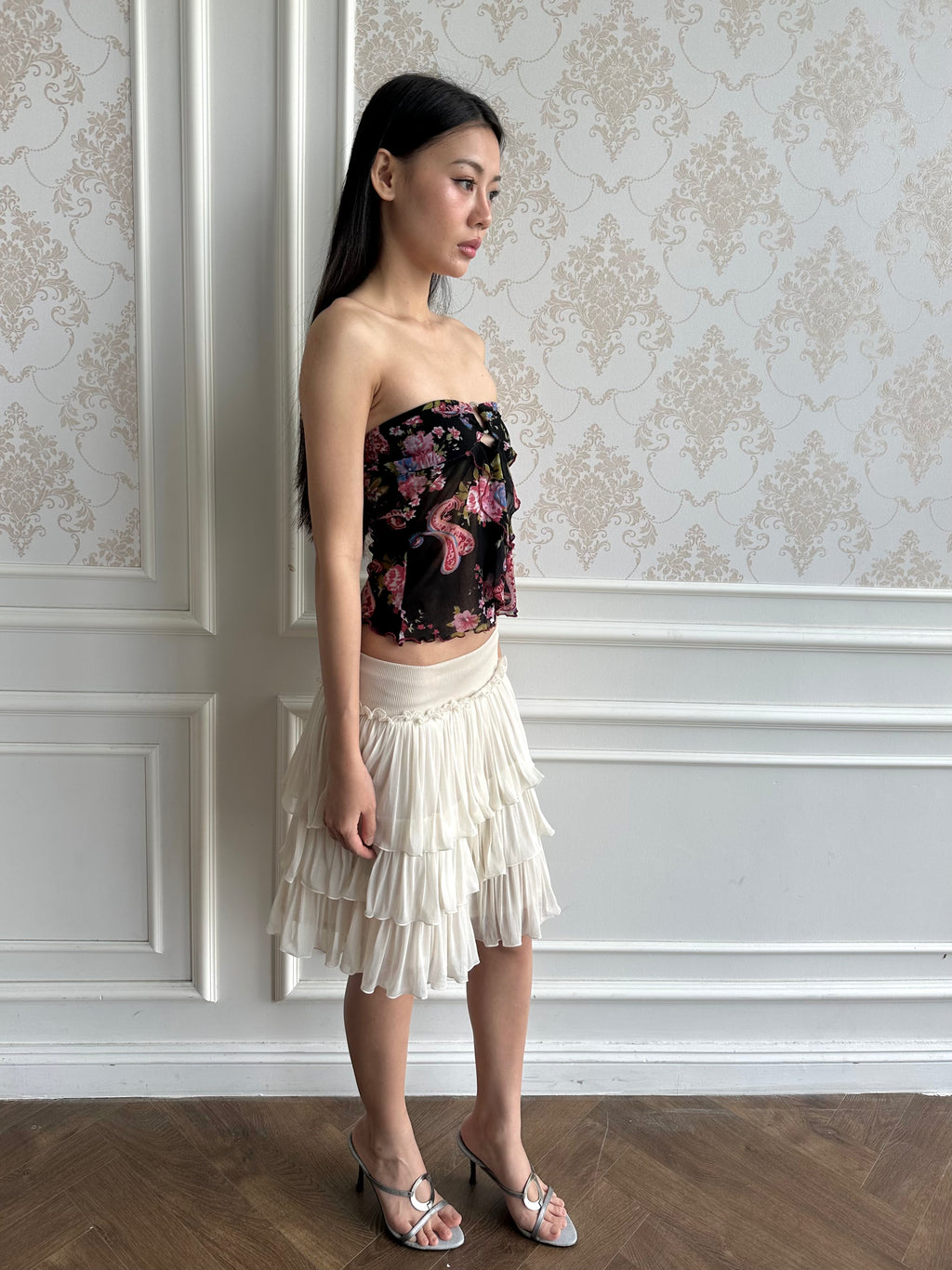 Floral ring tube top