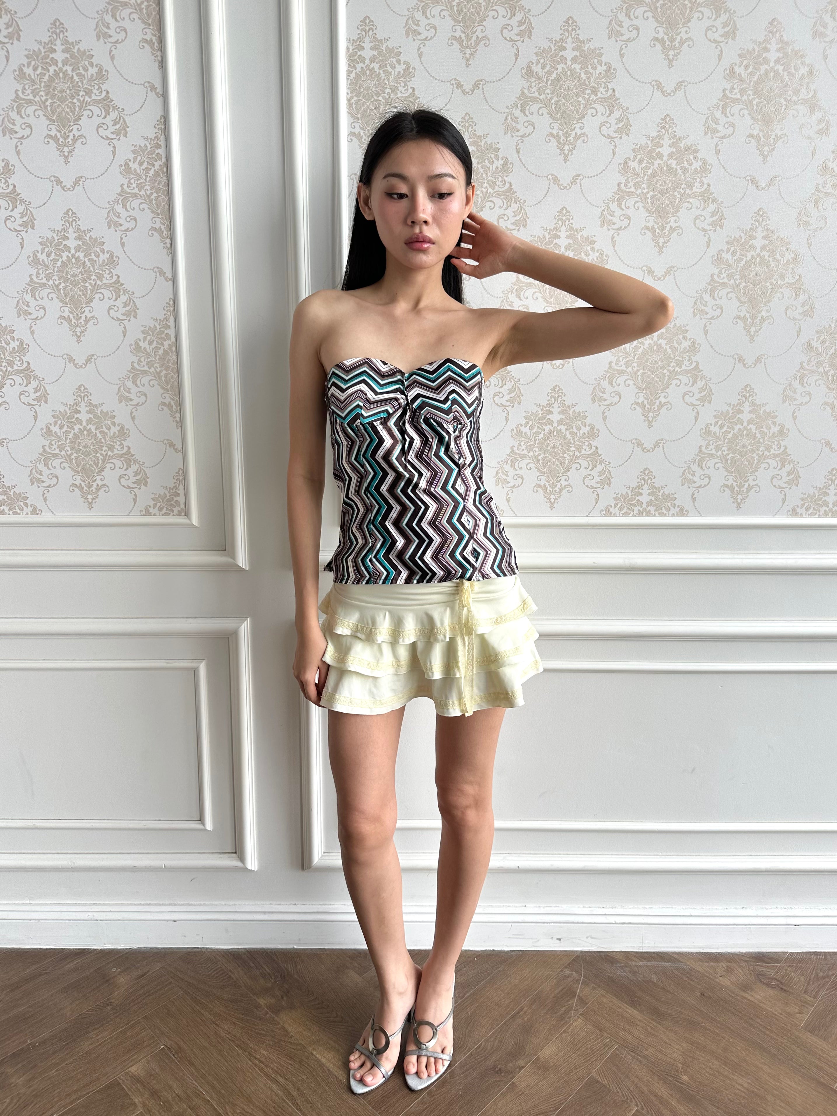 Chevron bow tube top
