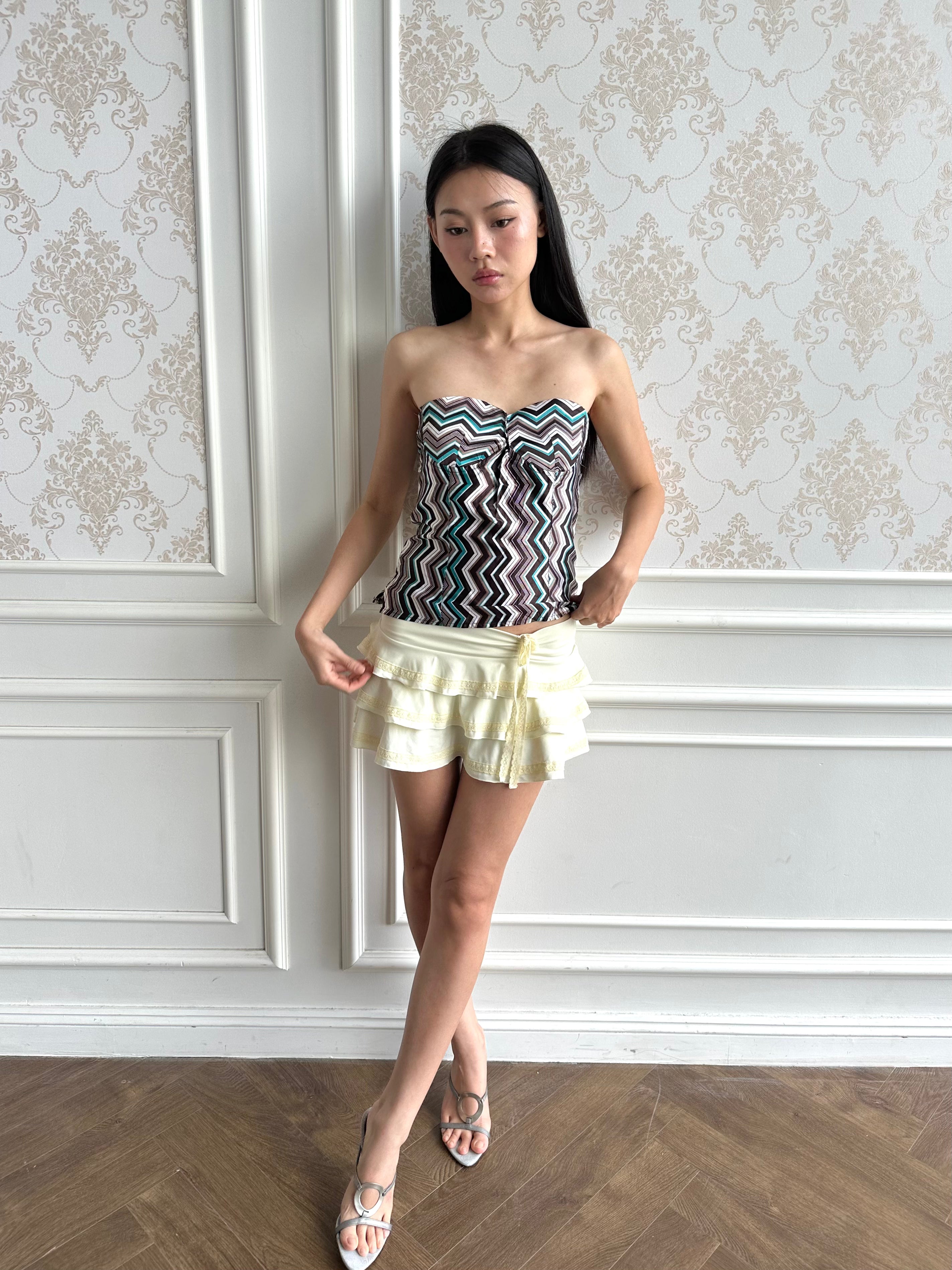 Chevron bow tube top