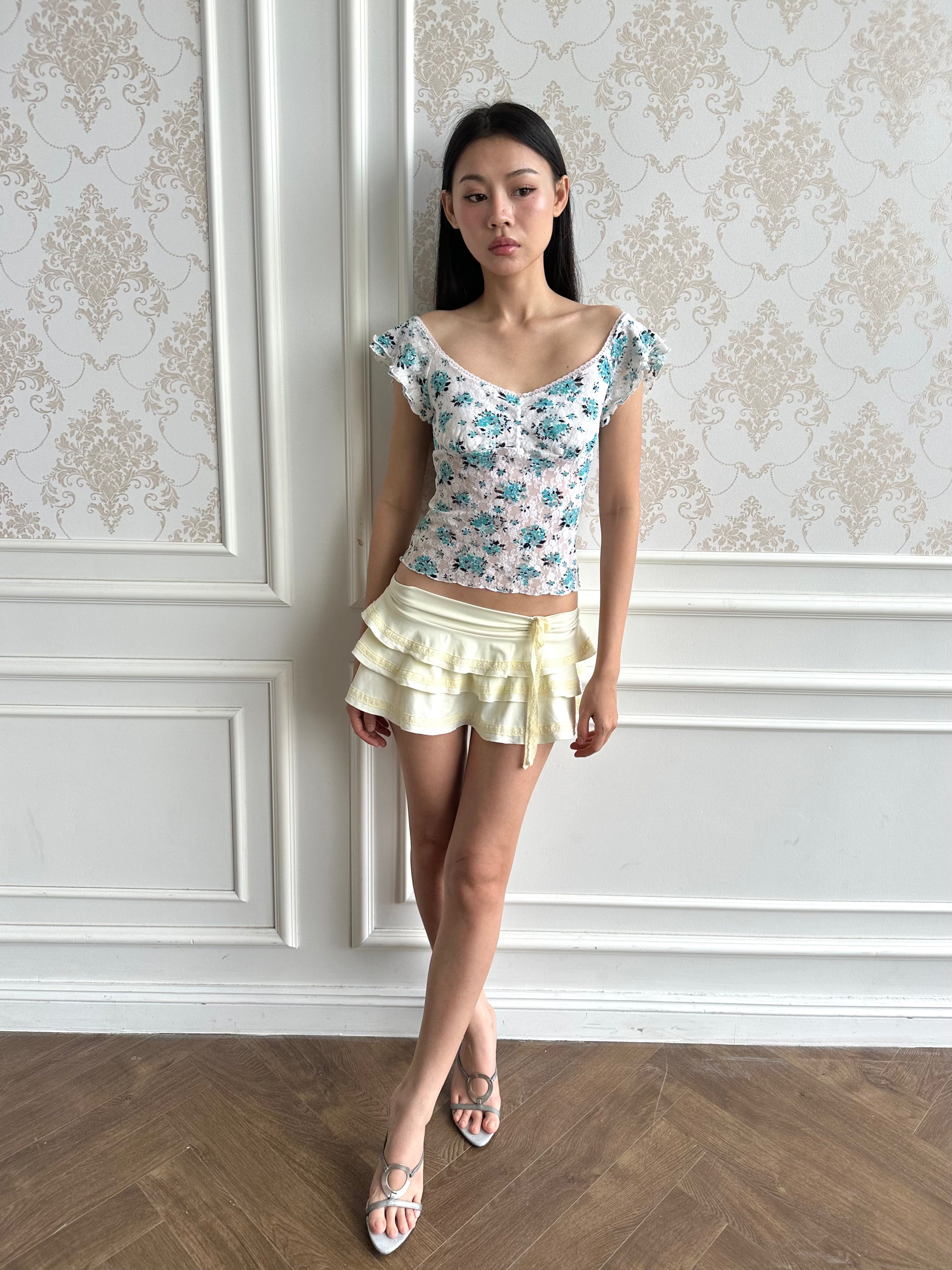 Morgan de Toi floral lace top