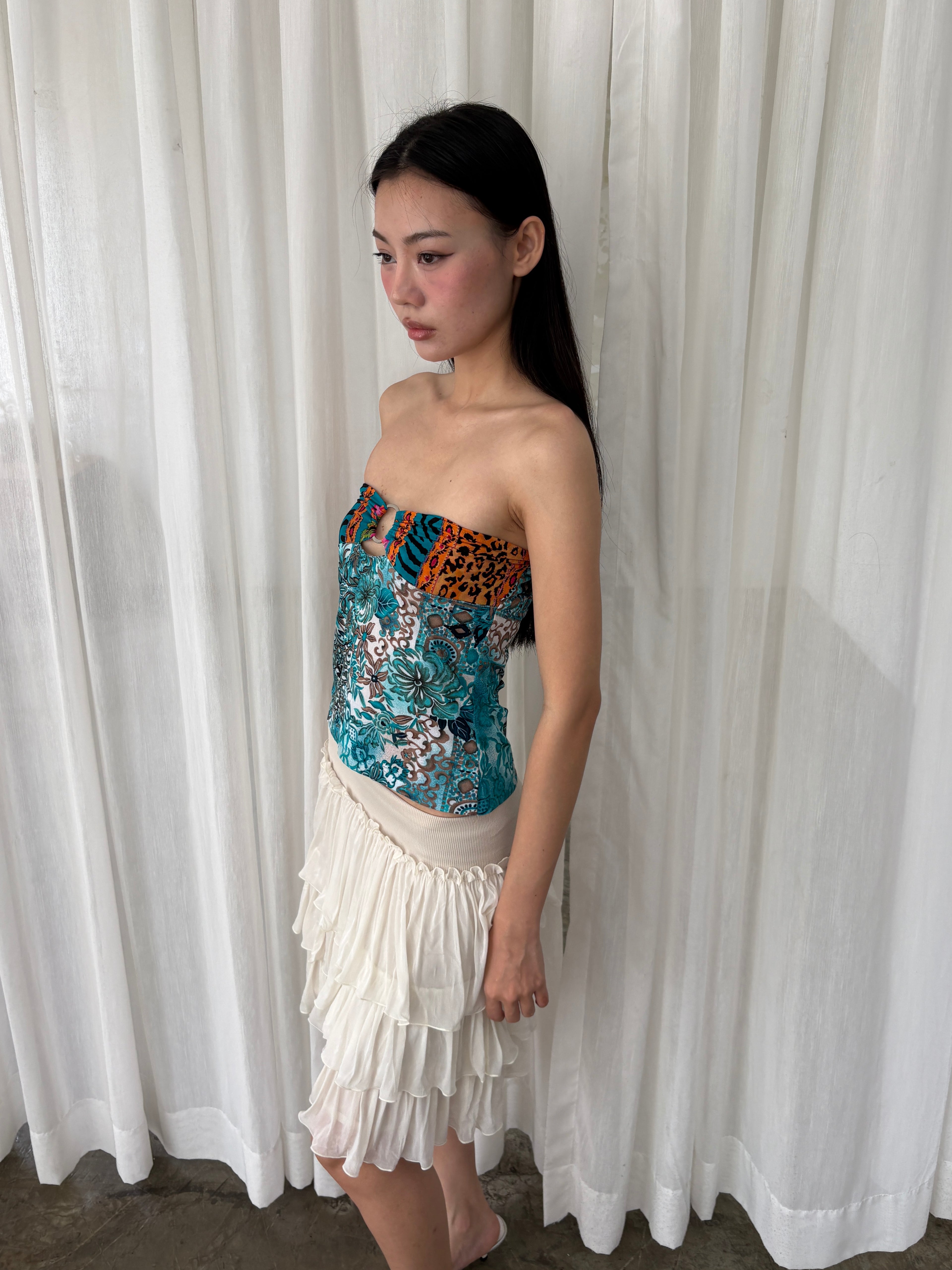 Printed strapless ring tube top