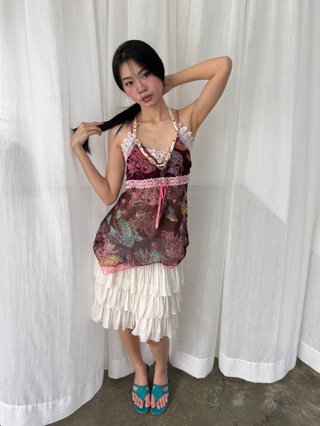Shell trim paisley top