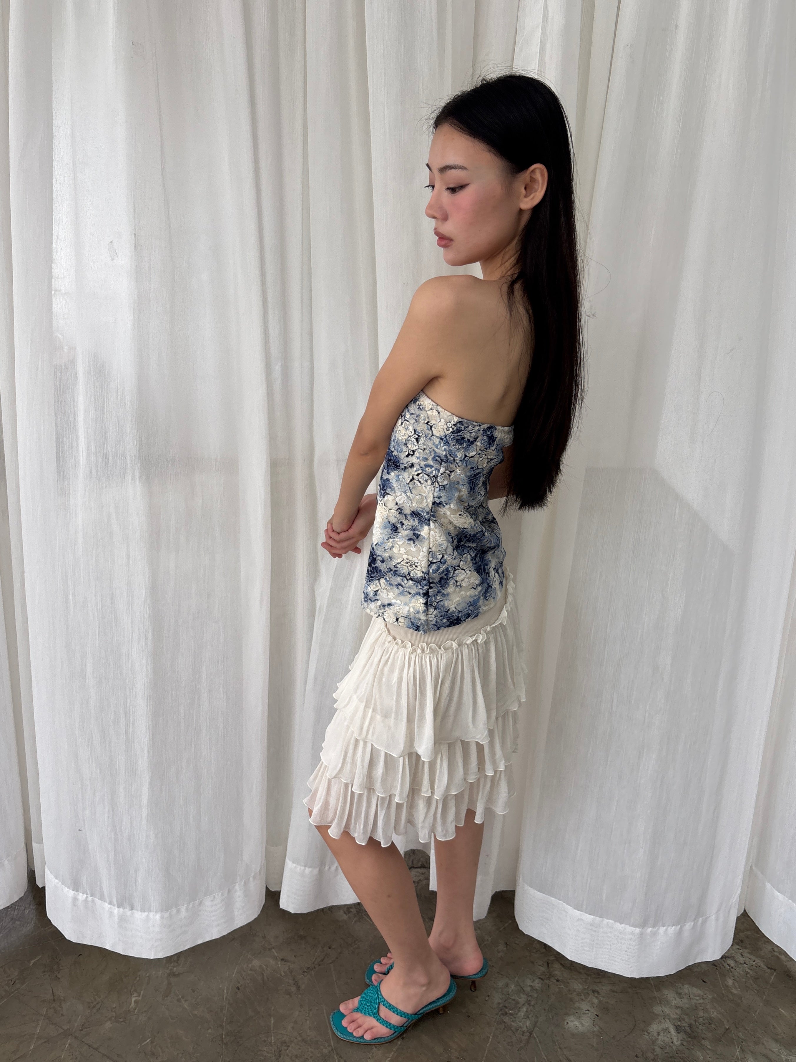 Porcelain lace tube