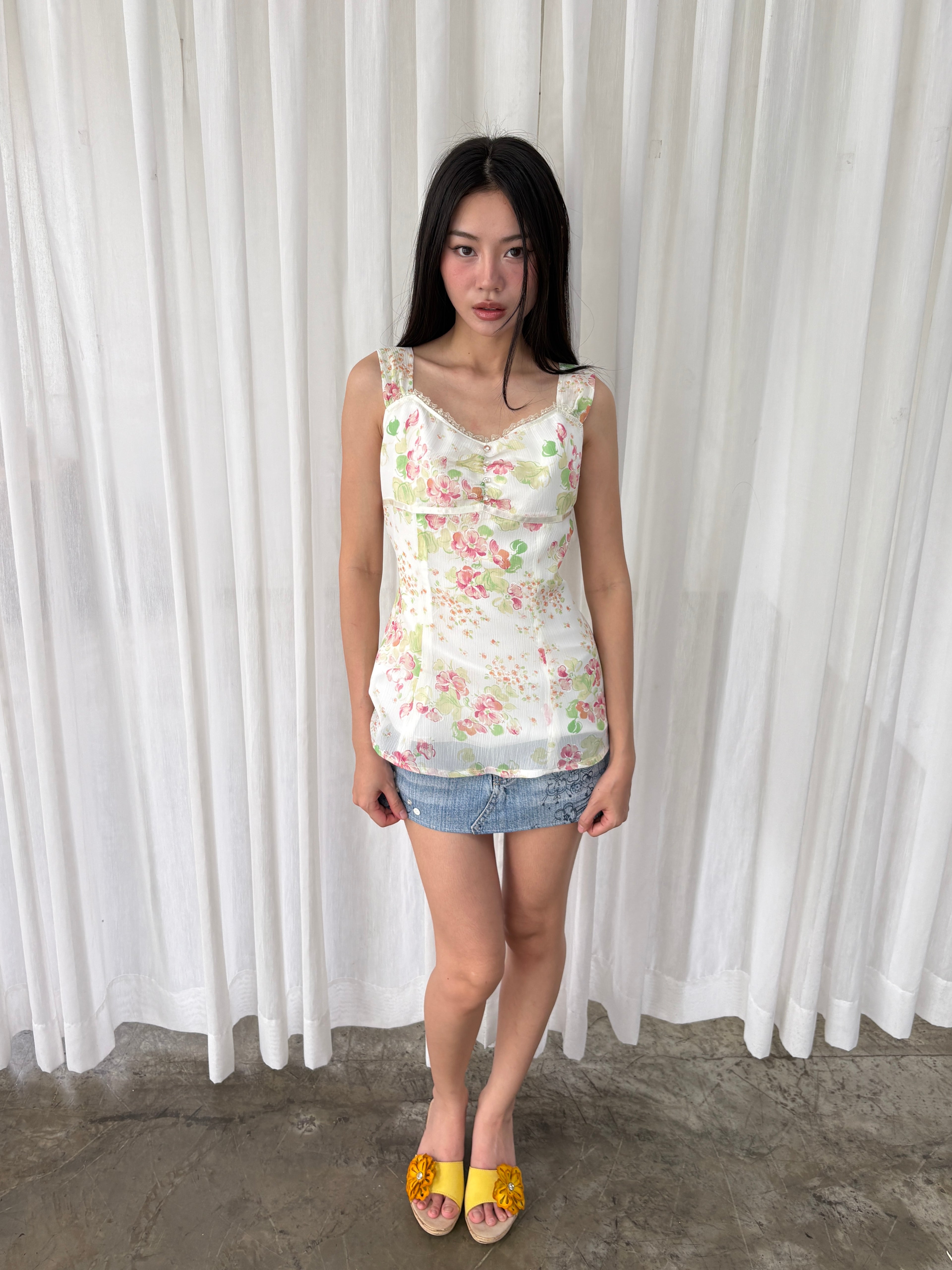 Floral sweetheart top
