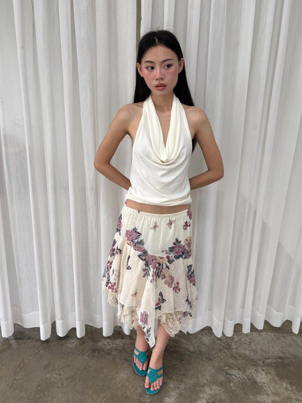 Lace trim floral skirt