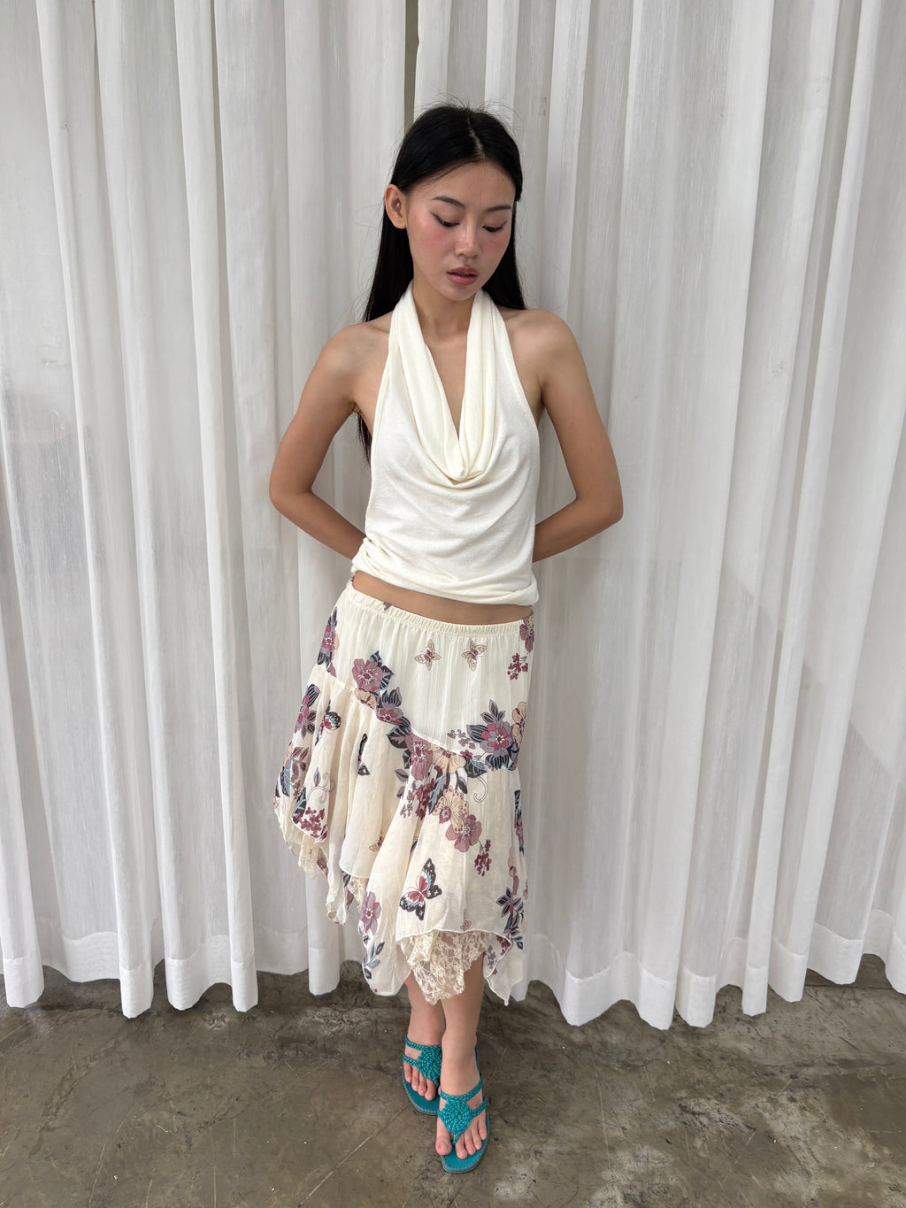 Lace trim floral skirt