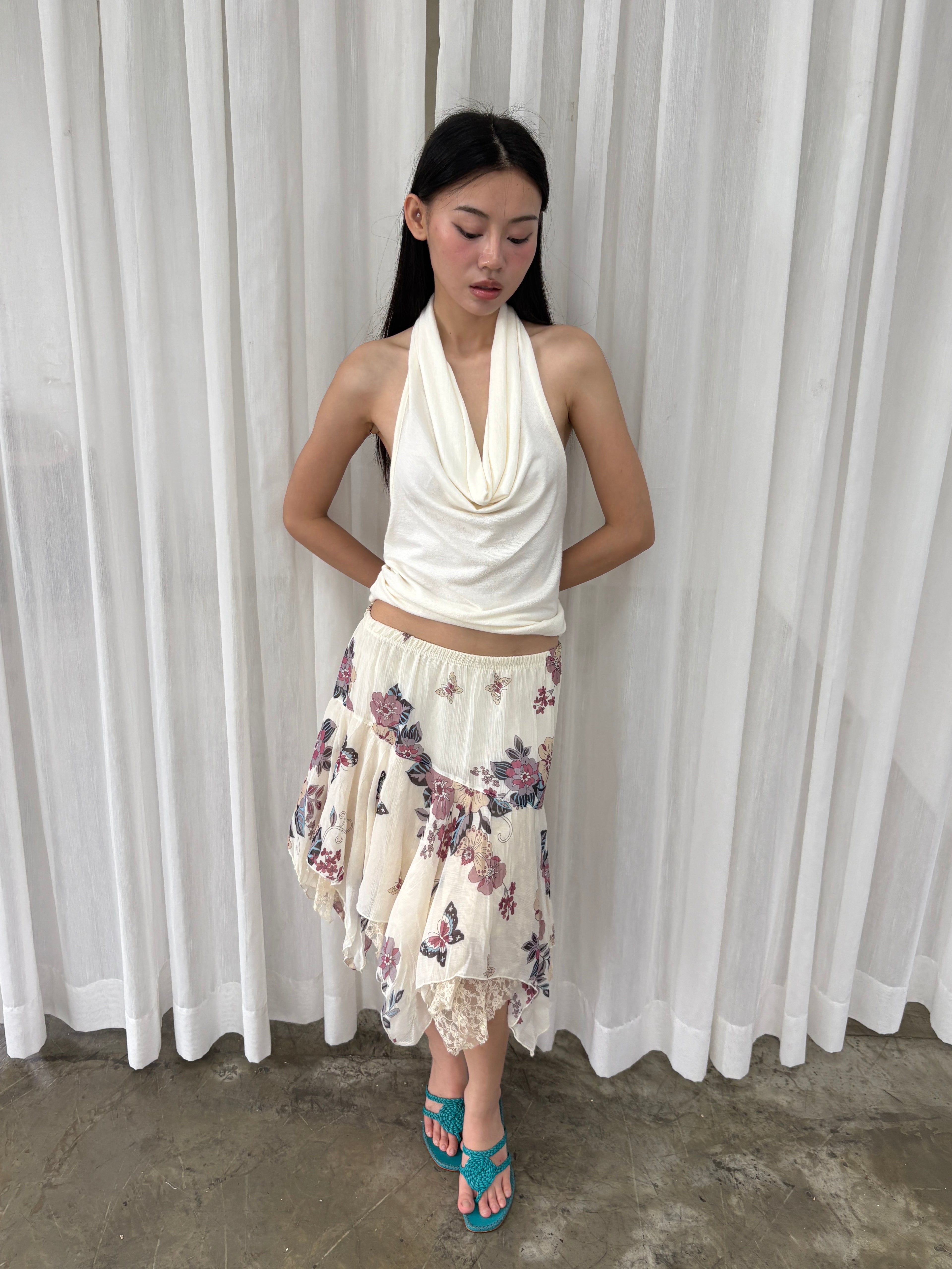Lace trim floral skirt
