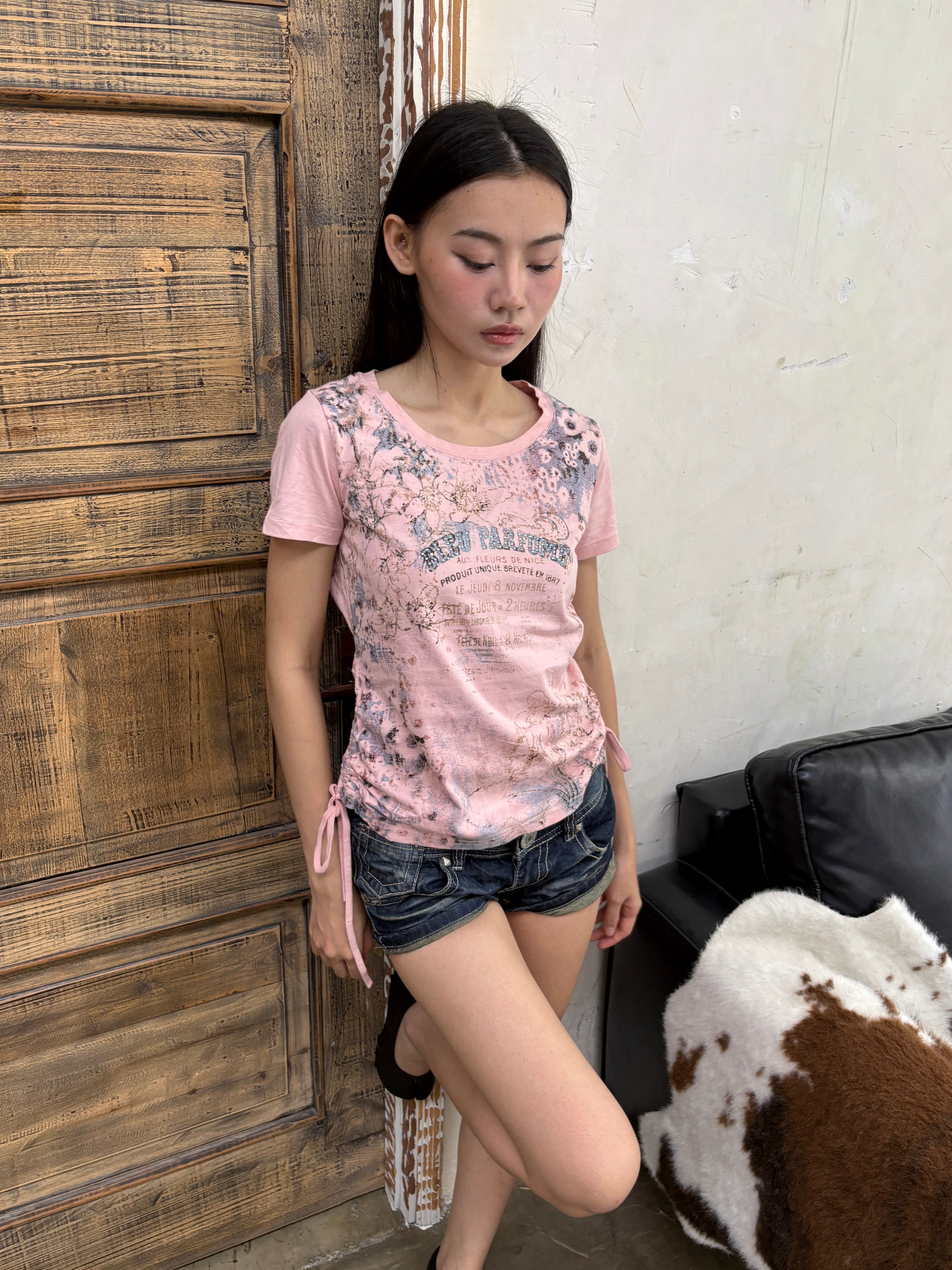 Pink graphic ruched tee
