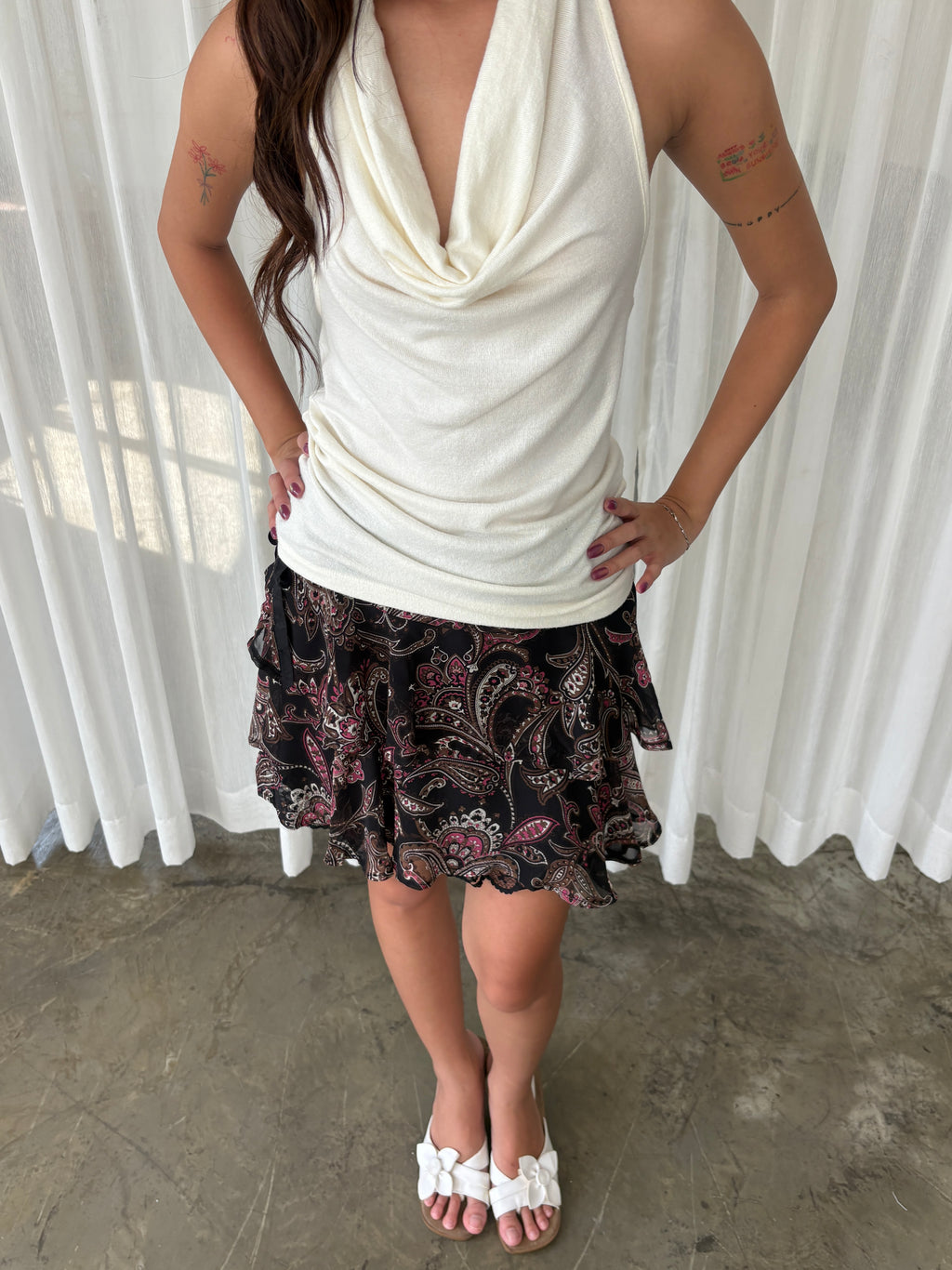 Black paisley ruffle mini skirt