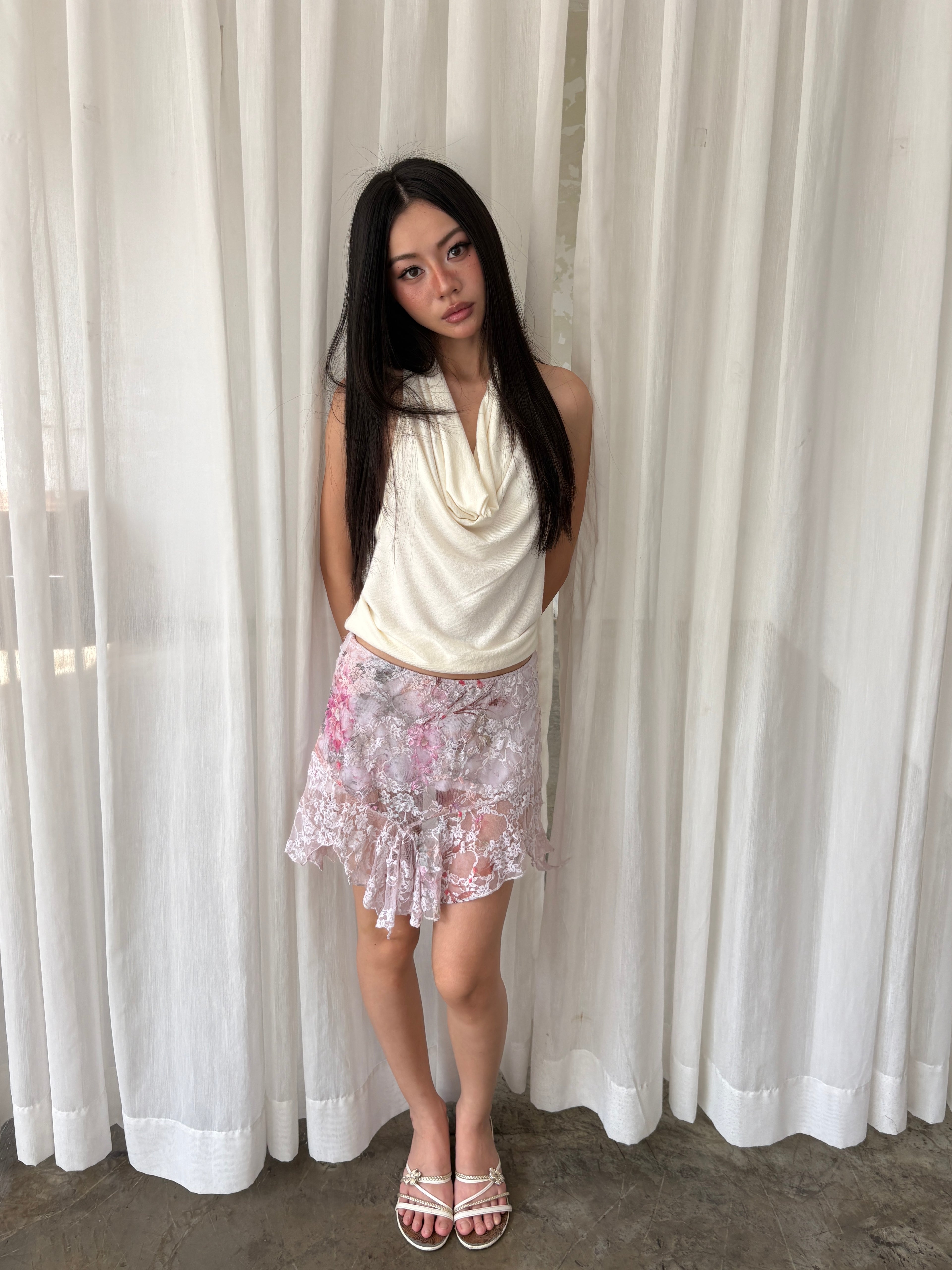 Lace asymmetrical mini skirt