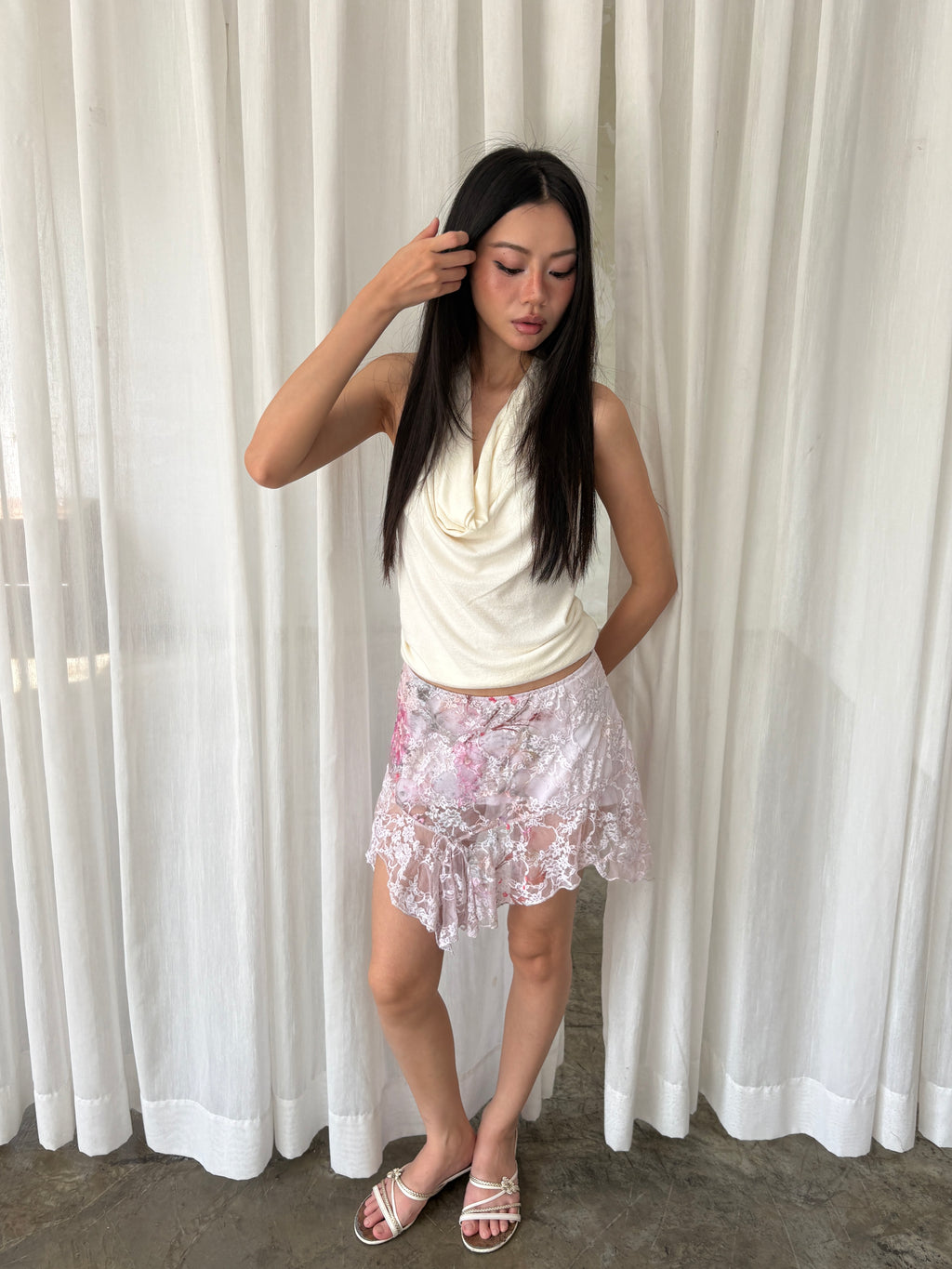 Lace asymmetrical mini skirt