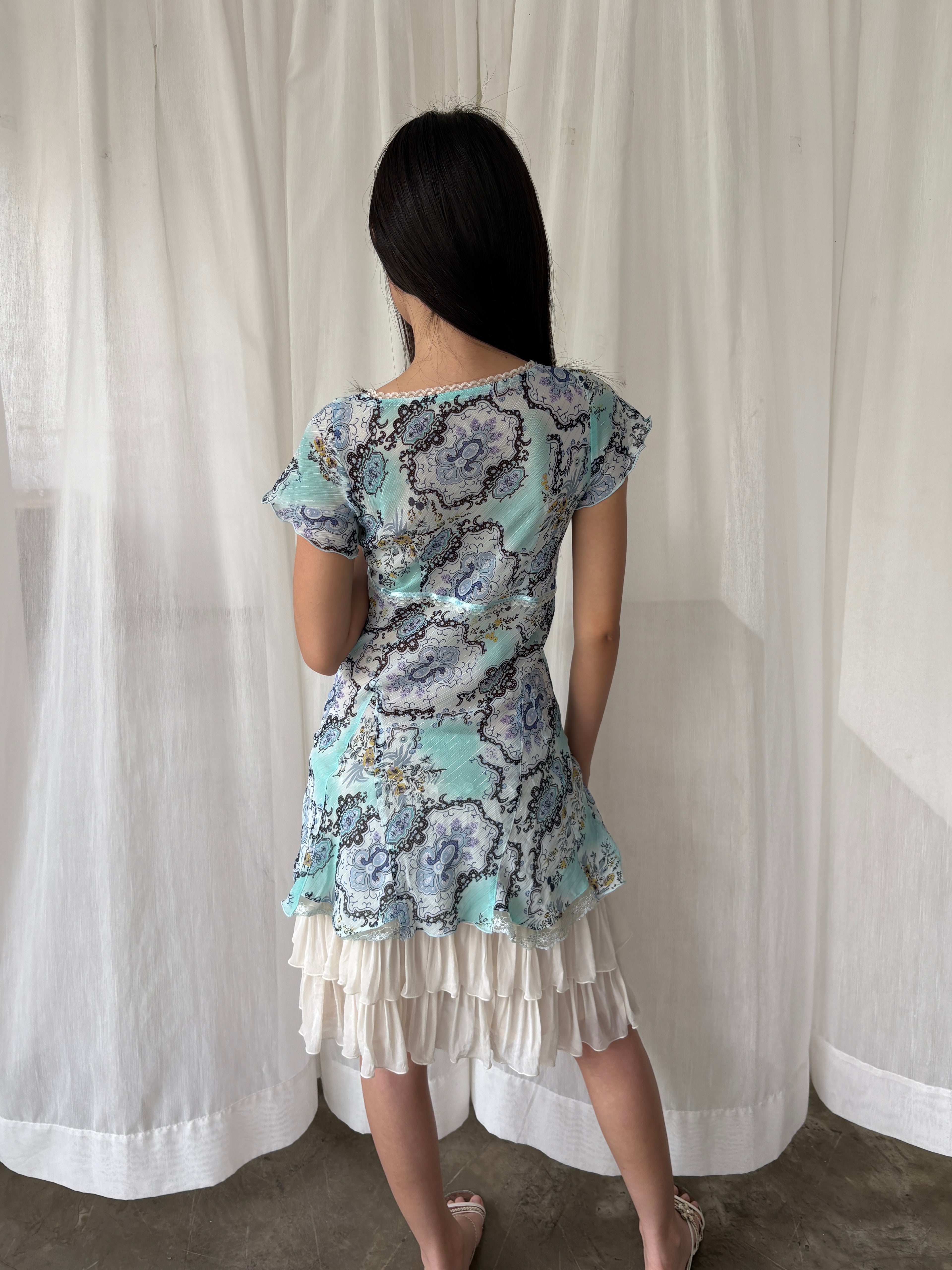 Blue paisley lace trim blouse