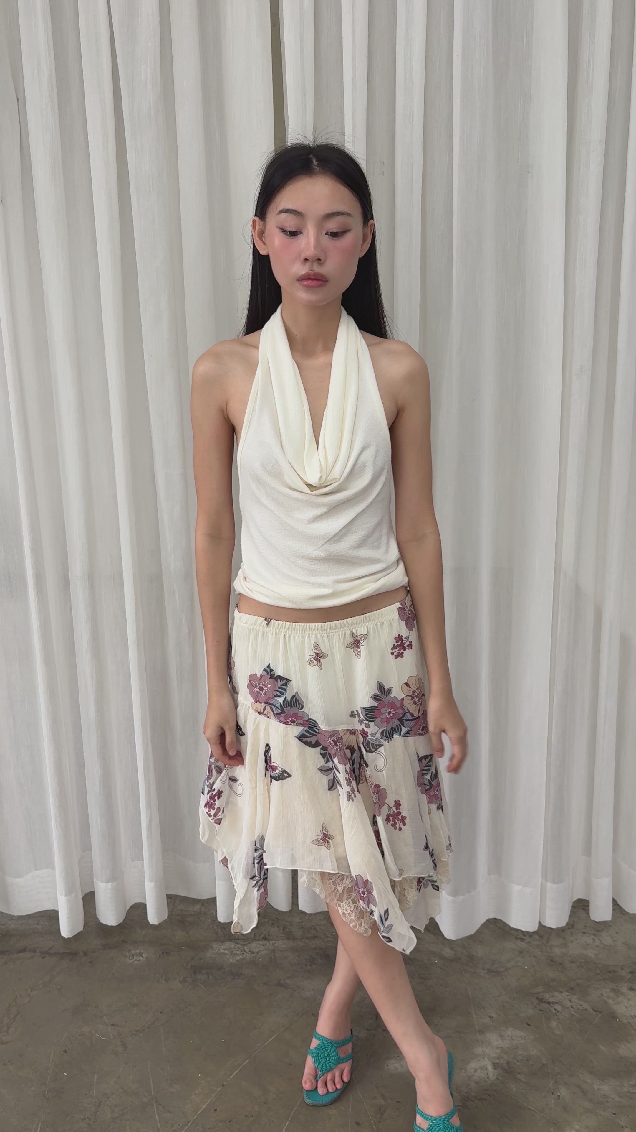 Lace trim floral skirt