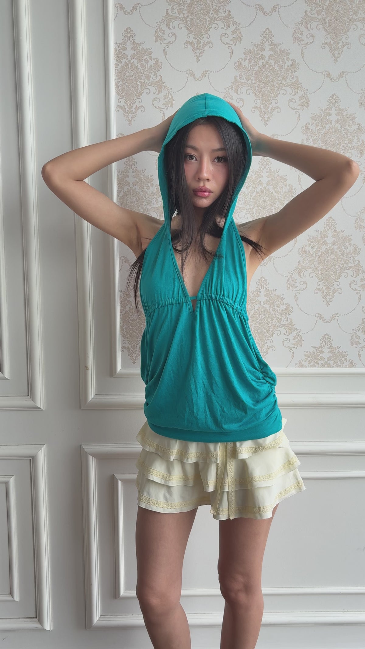 Hooded backless top