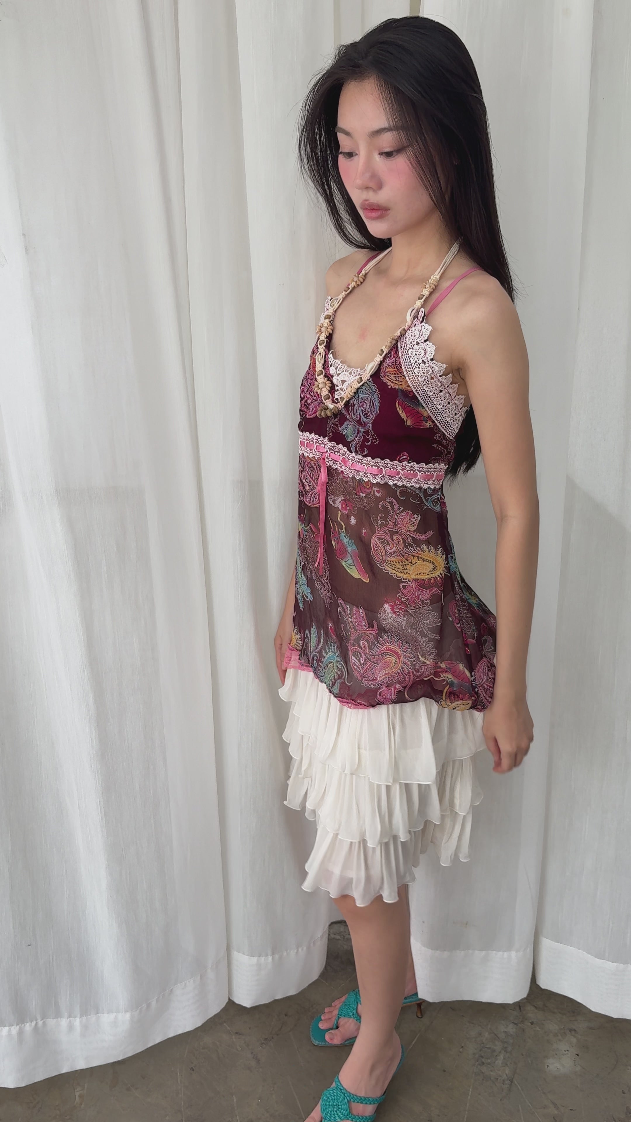 Shell trim paisley top